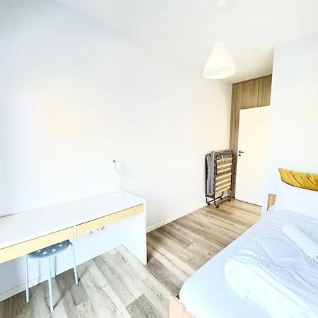 The Grand Martini - Family & Work Space - 2 Bedrooms, 2 Bathrooms, 2 Parking Places - Twoja Przestrzen Dla Rodzin I Biznesu - Everything Need For Work And Family Comfort *
