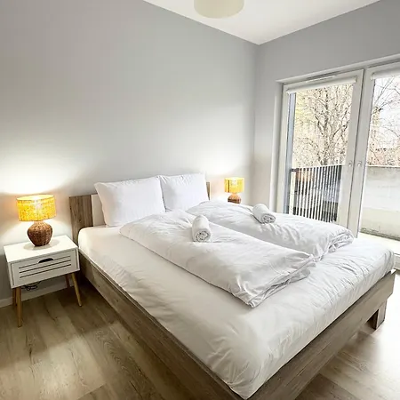 The Grand Martini - Family & Work Space - 2 Bedrooms, 2 Bathrooms, 2 Parking Places - Twoja Przestrzen Dla Rodzin I Biznesu - Everything Need For Work And Family Comfort * Wroclaw
